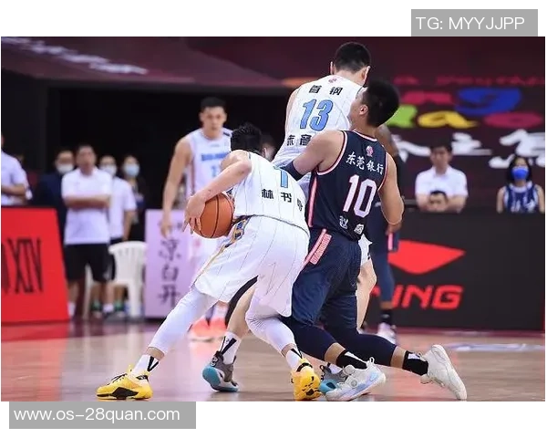 北京篮球队在挑战赛中以99分稳居积分榜首位展现强劲实力