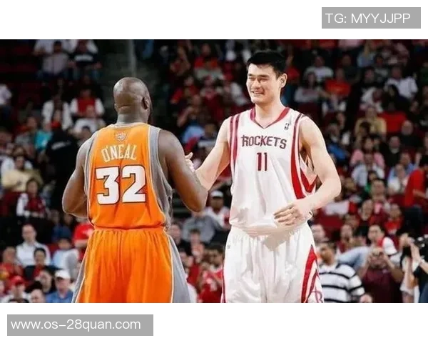 奥尼尔与录像中的姚明对决谁才是篮球巨星的真正代表